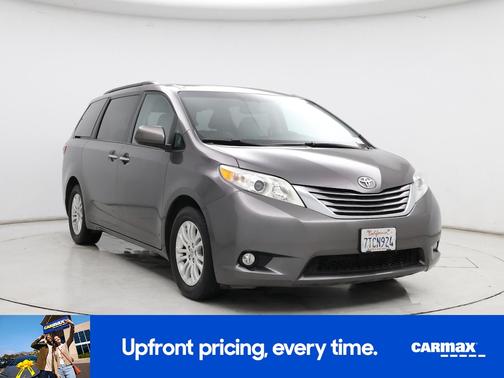 2016 Toyota Sienna XLE
