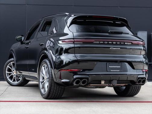 2025 Porsche Cayenne