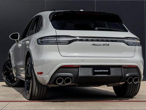 Chalk 2026 Porsche Macan Macan GTS