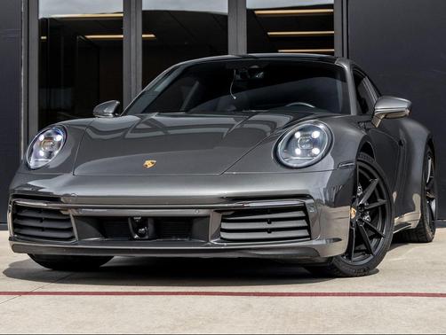 2024 Porsche 911 Carrera
