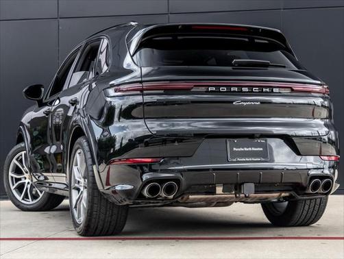 2025 Porsche Cayenne