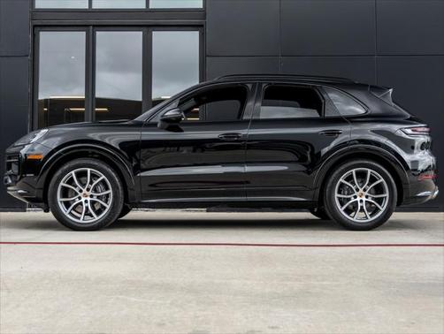 2025 Porsche Cayenne