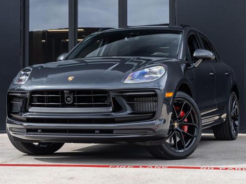 Volcano Grey Metallic 2026 Porsche Macan Macan GTS