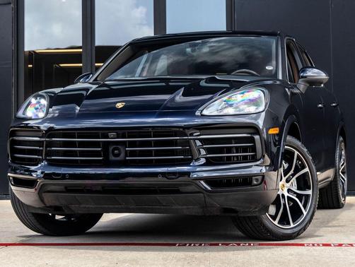 Moonlight Blue Metallic 2020 Porsche Cayenne S