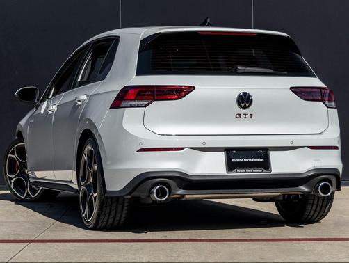 2025 Volkswagen Golf GTI 2.0T S DSG