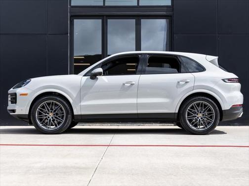 2025 Porsche Cayenne