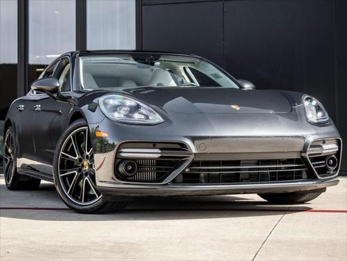 2019 Porsche Panamera E-Hybrid Turbo S