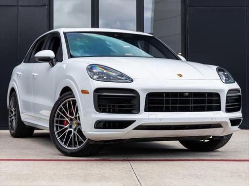 2022 Porsche Cayenne GTS