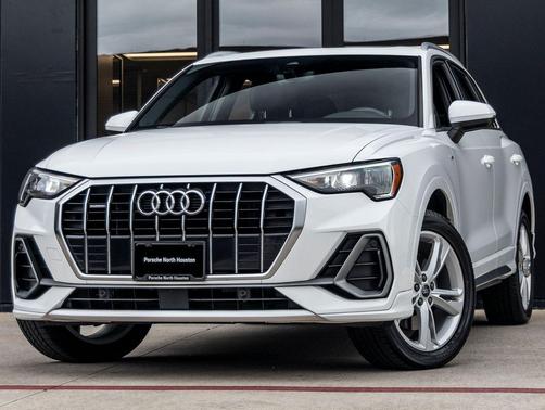 Ibis White 2021 Audi Q3 45 S line Premium
