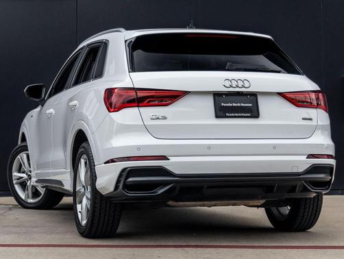 Ibis White 2021 Audi Q3 45 S line Premium