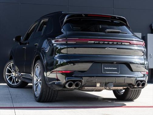 2025 Porsche Cayenne