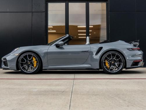 2024 Porsche 911 Turbo S