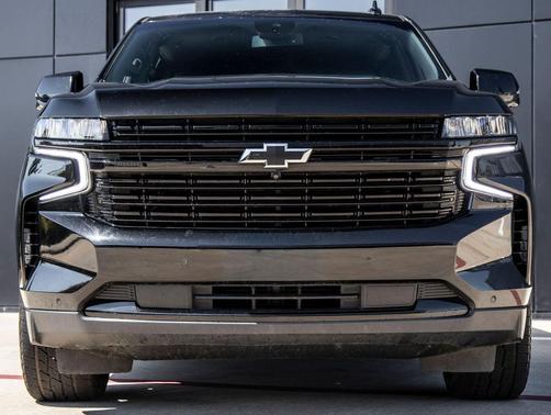 Black 2023 Chevrolet Suburban RST