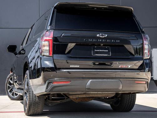 Black 2023 Chevrolet Suburban RST