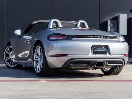 2017 Porsche 718 Boxster