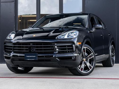 2022 Porsche Cayenne Platinum Edition
