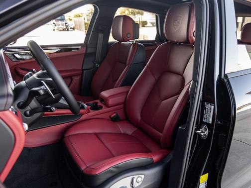 2026 Porsche Macan T