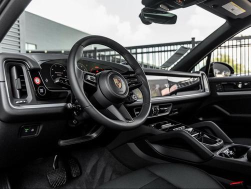 2025 Porsche Cayenne Cayenne