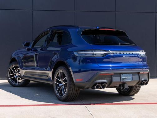 2025 Porsche Macan