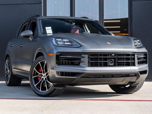 2025 Porsche Cayenne S