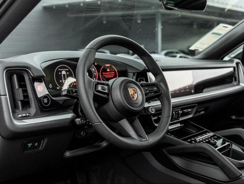 2025 Porsche Cayenne Cayenne