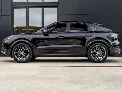 2025 Porsche Cayenne Cayenne