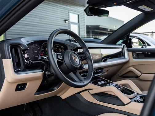 2025 Porsche Cayenne Cayenne