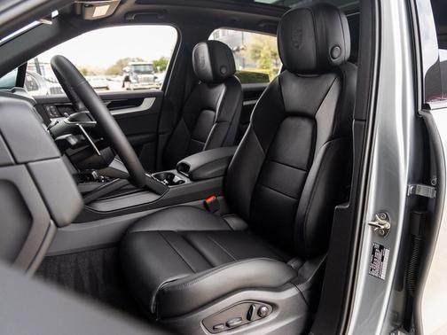 2026 Porsche Cayenne Cayenne