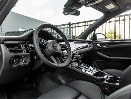 2026 Porsche Macan S