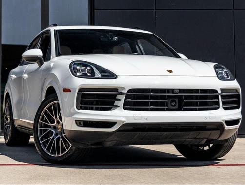 2023 Porsche Cayenne Base (Tiptronic)