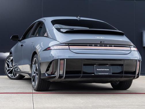 2023 Hyundai IONIQ 6 Limited