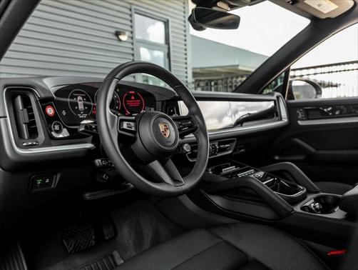 2025 Porsche Cayenne