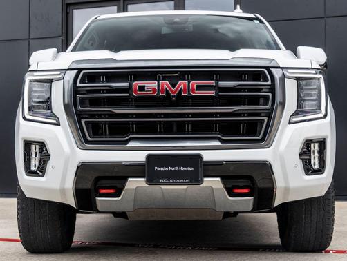 Summit White 2024 GMC Yukon XL 4WD AT4