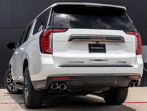 Summit White 2024 GMC Yukon XL 4WD AT4