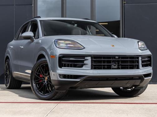 2026 Porsche Cayenne S