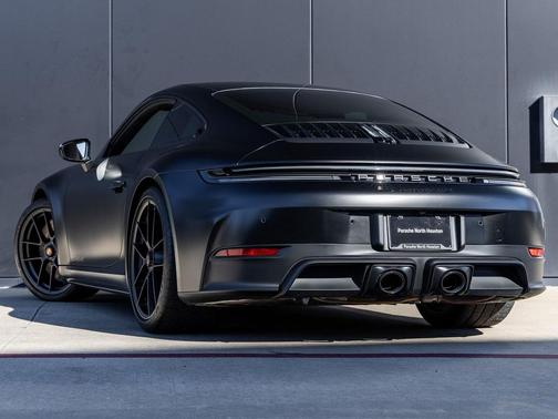 2026 Porsche 911 Carrera GTS