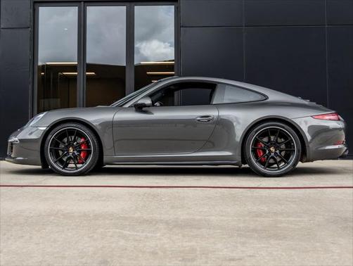 2014 Porsche 911 Carrera 4S