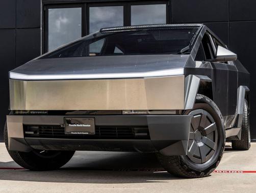 Stainless Steel 2024 Tesla Cybertruck Cyberbeast