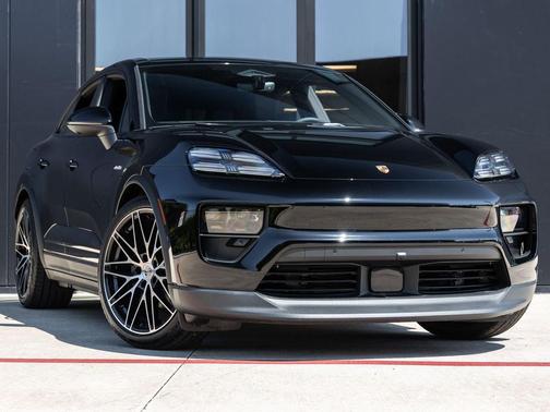 Black 2025 Porsche Macan Macan Electric 4