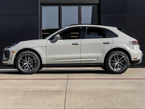 2025 Porsche Macan