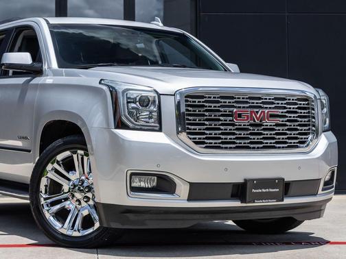 Quicksilver Metallic 2019 GMC Yukon SLT