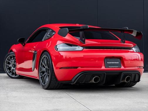 2024 Porsche 718 Cayman GT4 RS