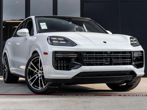 White 2025 Porsche Cayenne Cayenne Turbo E-Hybrid