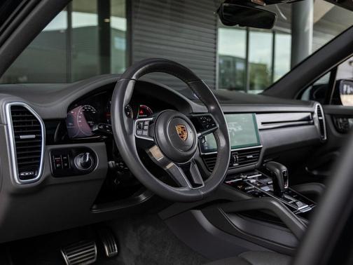 2019 Porsche Cayenne S