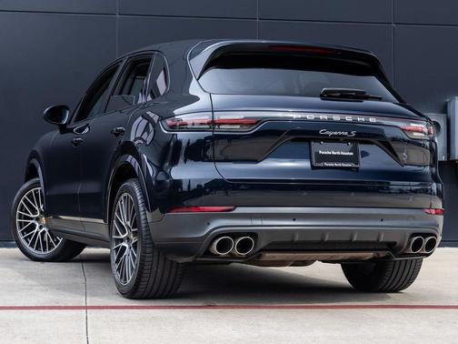2019 Porsche Cayenne S