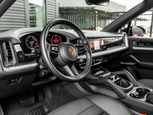 2024 Porsche Cayenne