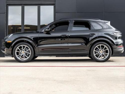 2024 Porsche Cayenne