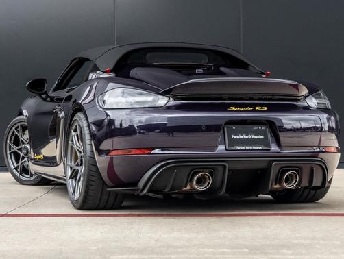 2025 Porsche 718 Spyder RS