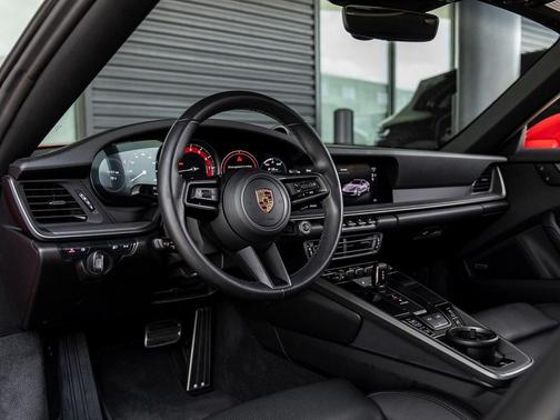 2023 Porsche 911 Carrera S