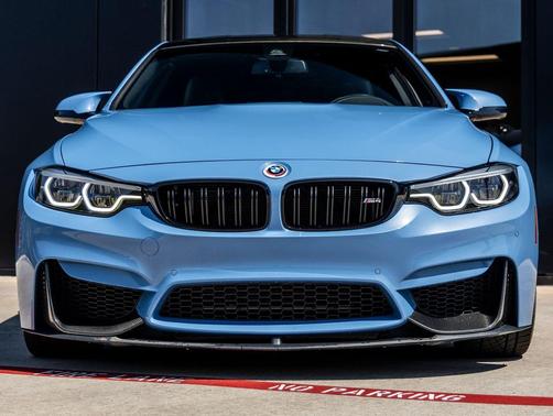 Yas Marina Blue Metallic 2018 BMW M4 Base